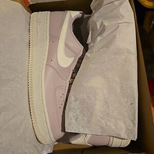 Nike Air Force 1 07 NN Platinum Violet Sz 9 Womens/Mens Sz 7.5 [DV3808-001]
